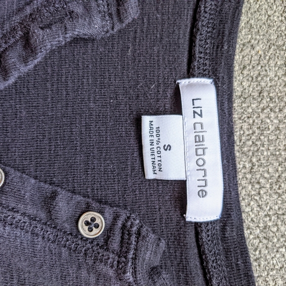 Crop Top - Picture 2 of 3